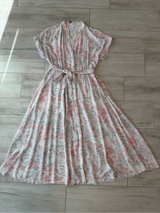 H&M Dresses & Skirts - H&M Floral Maxi Dress in Pink and Mint